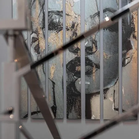 The Cliffhouse By Lovelystay