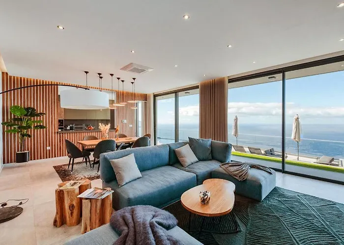 The Cliffhouse By Lovelystay